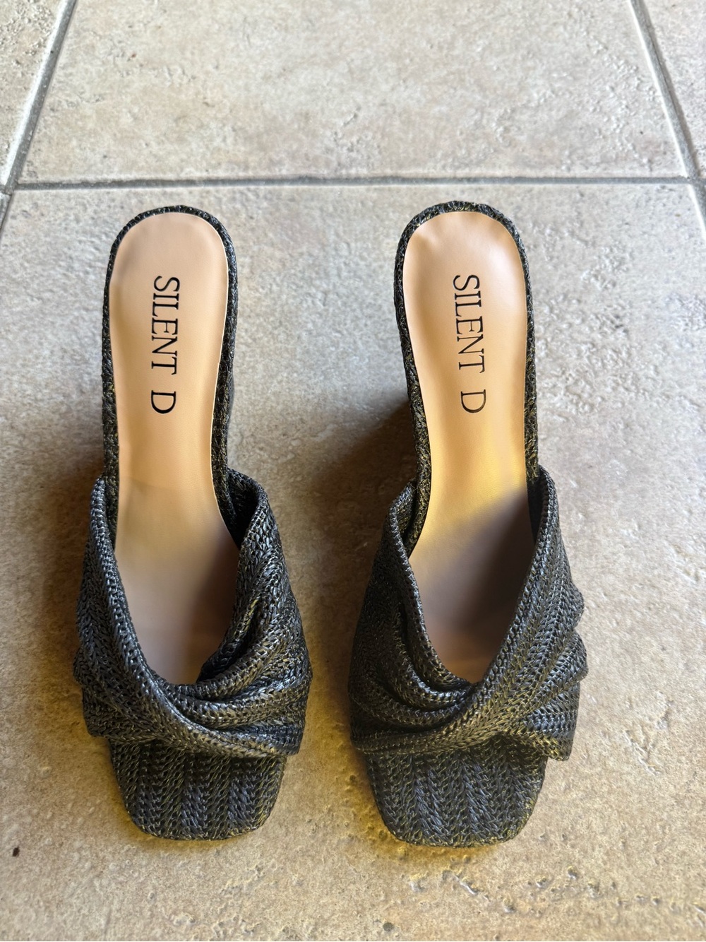 Silent D Katia Wedges